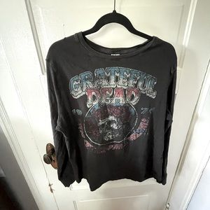 Large Grateful Dead T shirt